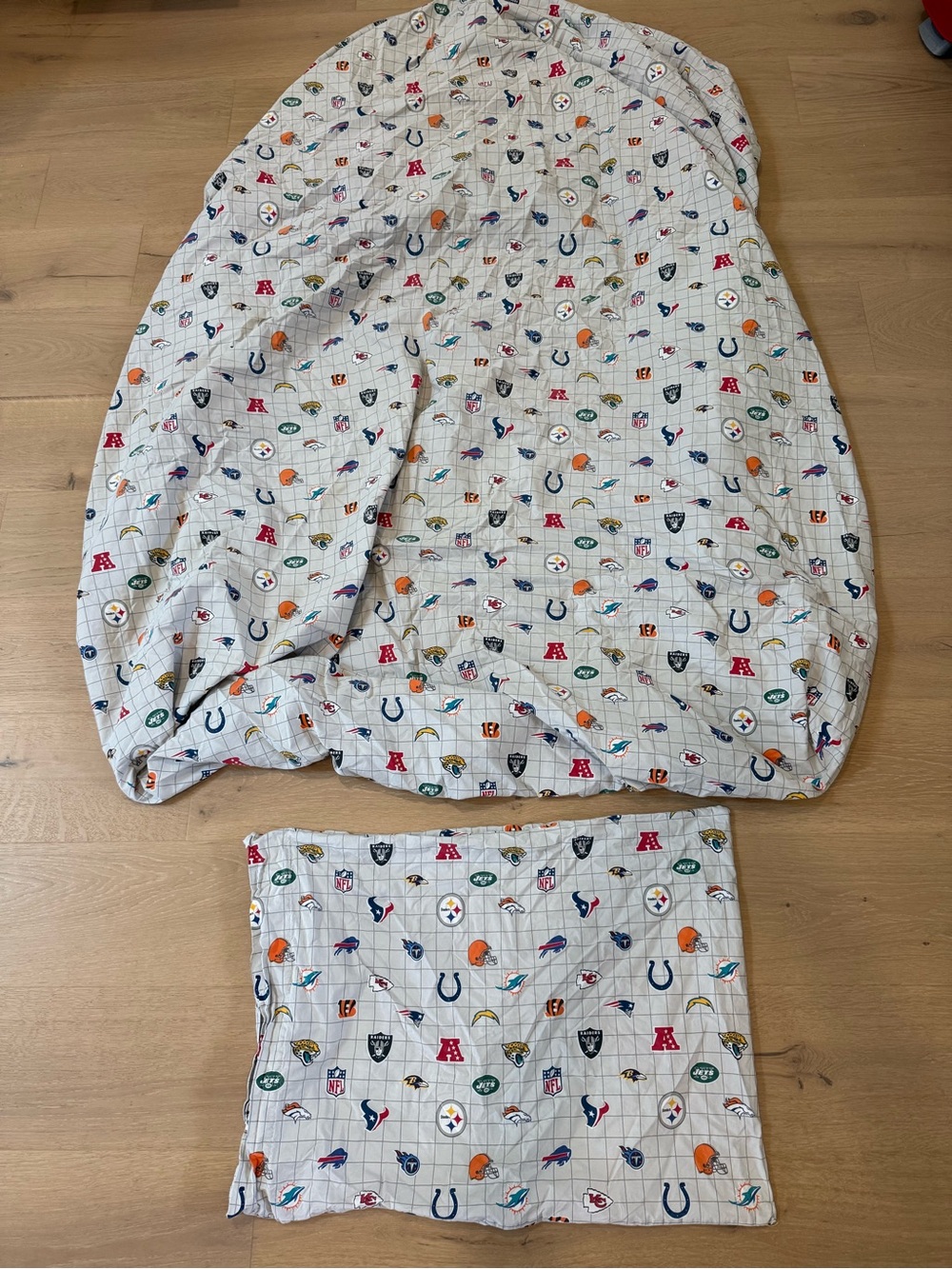 Pottery Barn Teen NFL fitted sheet and pillow case TWIN 2016